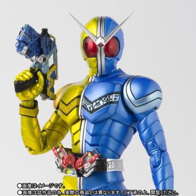 S.H.Figuarts(真骨雕制法)  假面骑士双骑 月神扳机形态