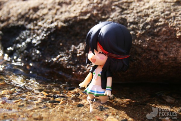 粘土人 #339b  初音未来 2013泳装便利店版