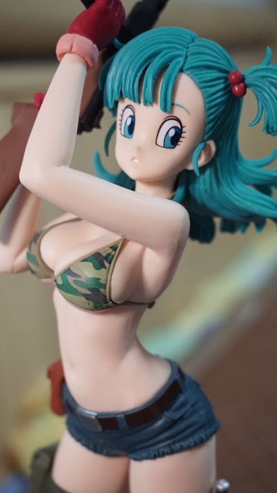 Glitter & Glamours 龙珠 布玛 