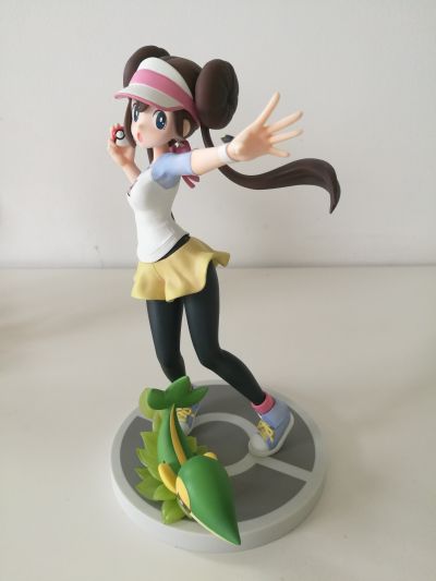 ARTFX J 宝可梦 芽衣 与 藤藤蛇