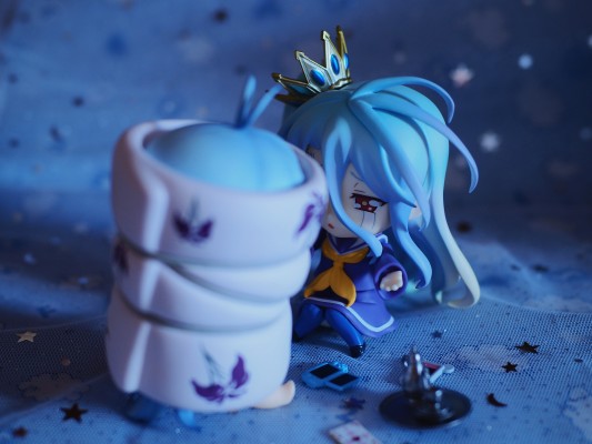 电波女与青春男 藤和艾莉欧