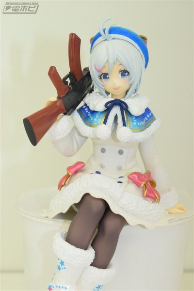 压泡面手办  Virtual YouTuber电脑少女小白 小白