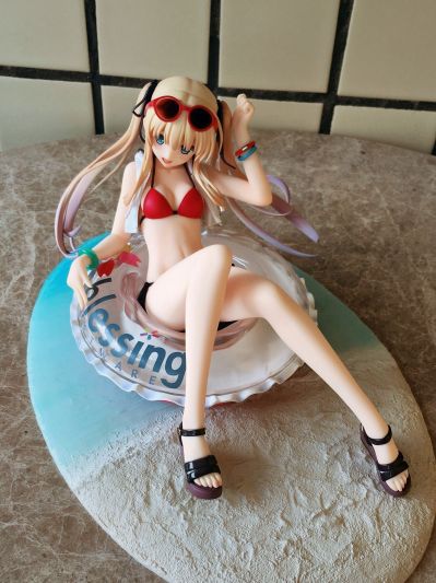 霞之丘诗羽 泳装版