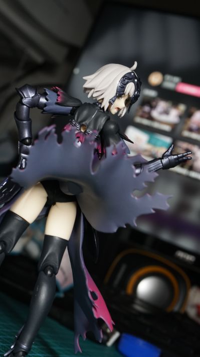 figma#390 命运-冠位指定 复仇者-贞德[Alter]