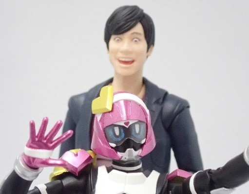 S.H.Figuarts 假面骑士：艾克赛德 新檀黎斗 ～新的哀伤和快乐～