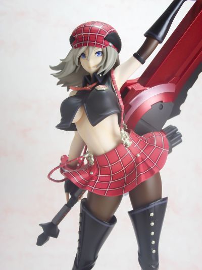 噬神者爆裂  艾莉莎・伊莉妮琪娜・奥美拉