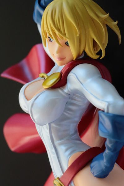 美少女スタチュー DC Universe パワーガール 2nd Edition
