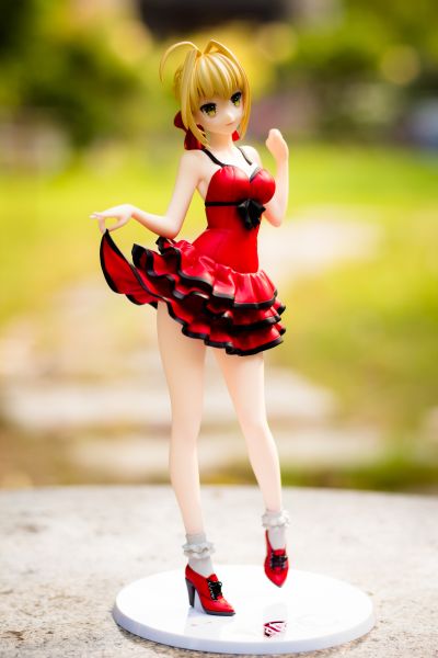 Fate/EXTRA CCC Saber 深红现代服