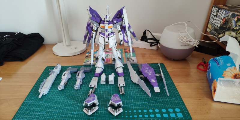 MG 1/100 Hi-ν高达 Ka版