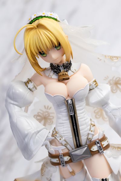 命运-冠位指定 剑士-尼禄・克劳狄乌斯〔新娘〕