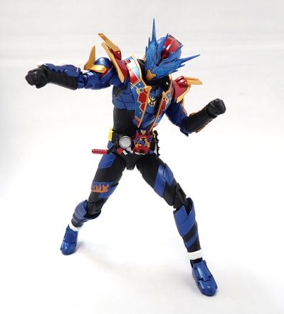 S.H.Figuarts 假面骑士创骑 假面骑士至尊克罗兹