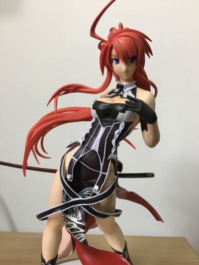 尘骸魔京  依格妮丝 