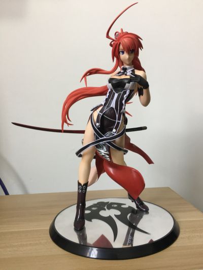 尘骸魔京  依格妮丝 