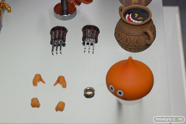 	Bring Arts 勇者斗恶龙IV  被引导的人们 安丽娜