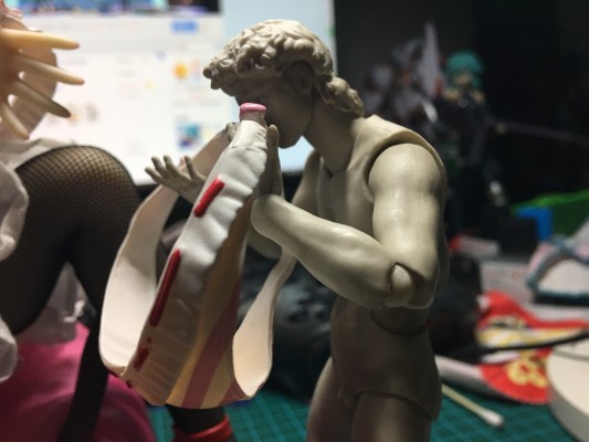 figma#SP-066 桌上美术馆 大卫像