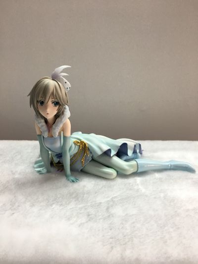 偶像大师 灰姑娘女孩 	安娜斯塔西娅 LOVE LAIKA Ver.