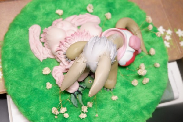 来自深渊 娜娜琪 与 米蒂