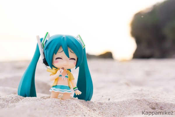 粘土人 #339a VOCALOID 初音未来 全家便利店 2013 ver. 泳装版