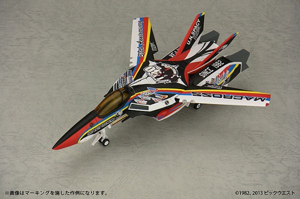 超时空要塞 VF-1J 女武神(30周年纪念涂装机)