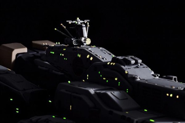 1/3000 完全变形SDF-1 MACROSS 高级表面处理