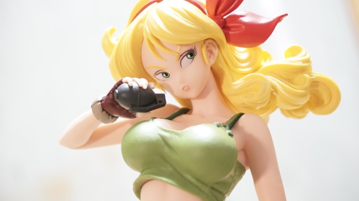 	Glitter & Glamours 龙珠 兰琪 