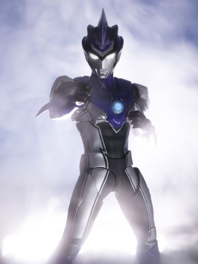 S.H.Figuarts 罗布奥特曼 布鲁奥特曼 旋风形态