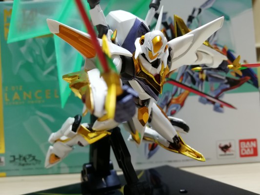 METAL ROBOT魂＜SIDE KMF＞ Code Geass 反叛的鲁路修R2 Z-01Z 兰斯洛特·阿尔比昂