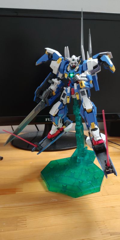 MG 1/100 能天使高达