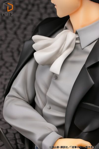 进击的巨人 利威尔 彩色版