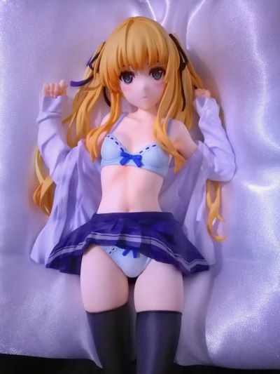 路人女主的养成方法♭ 泽村·史宾瑟·英梨梨 抱枕ver.