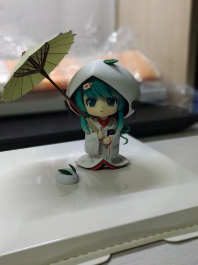 粘土人#303 雪未来 2013 草莓白无垢