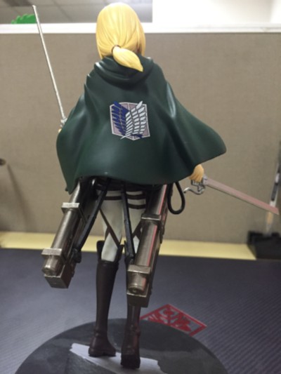 进击的巨人 克里斯塔·连兹