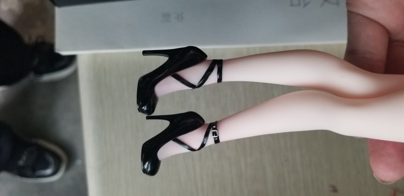 透明白色死库水