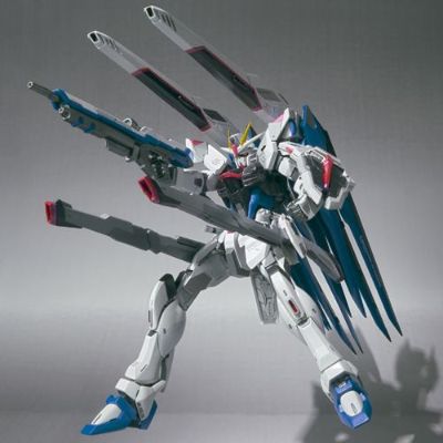 METAL BUILD 机动战士高达SEED ZGMF-X10A 自由高达