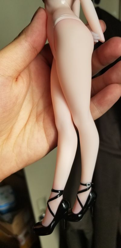 透明白色死库水