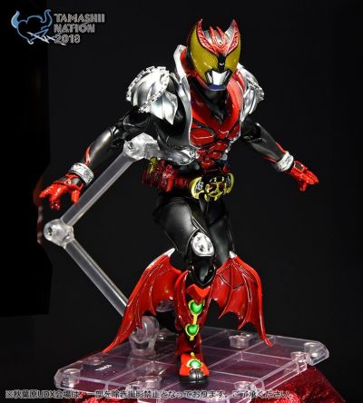 S.H.Figuarts(真骨雕制法)    假面骑士月骑 月骑形态