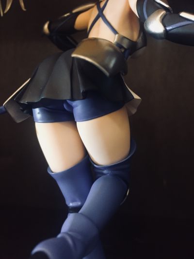 期待在地下城邂逅有错吗 外传 剑姬神圣谭 艾丝·华伦斯坦