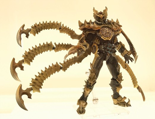 S.I.C. HERO SAGA 修卡首领-六重欧兹-