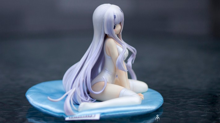 伊妮亚・谢斯切娜 -紅蕾-