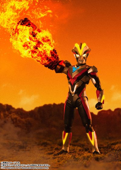 S.H.Figuarts 银河奥特曼S 维克特利奥特曼