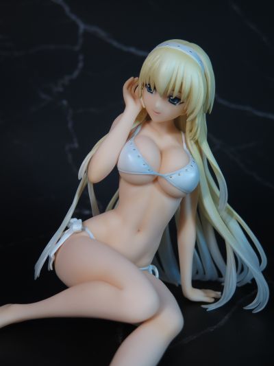 	4-Leaves Schwarzes marken 爱丽丝蒂娜