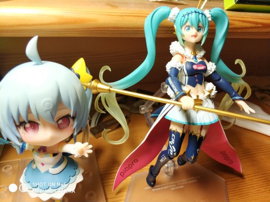 figma GOOD SMILE Racing 初音未来 Racing 2018