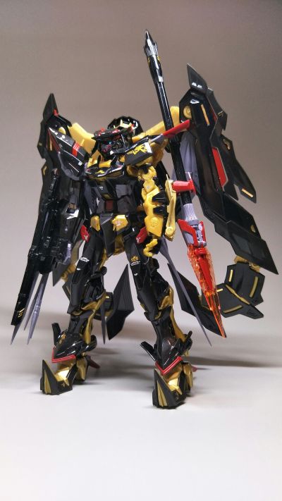 RG 1/144 异端高达金色机天米娜