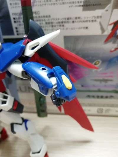 ROBOT魂〈SIDE MS〉机动战士高达SEED DESTINY ZGMF-X42S 命运高达