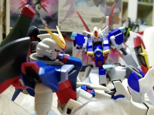 ROBOT魂〈SIDE MS〉机动战士高达SEED DESTINY ZGMF-X42S 命运高达