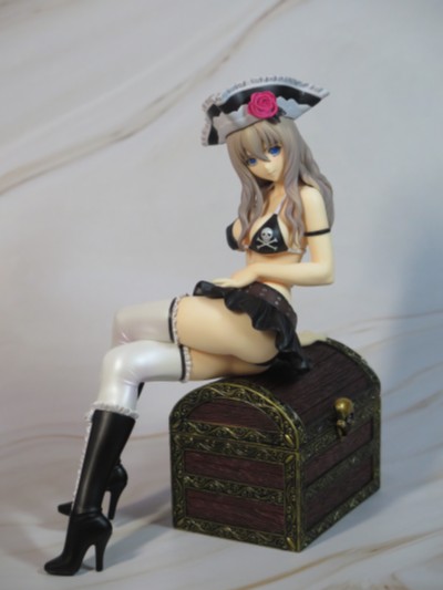 绝海的女豹 贝露贝特