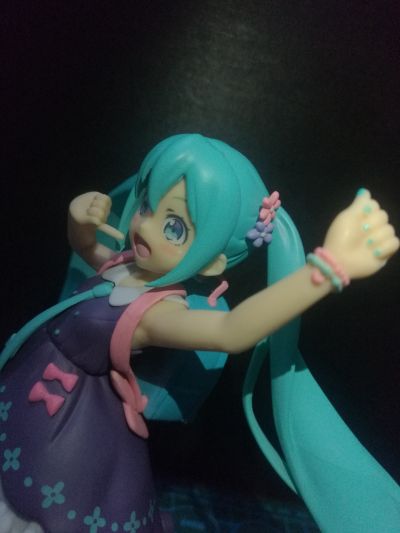 SQ系列  初音未来赛车女郎 赛车未来2016