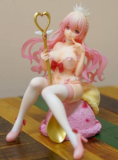 Tasting Girl Ichigo Milk