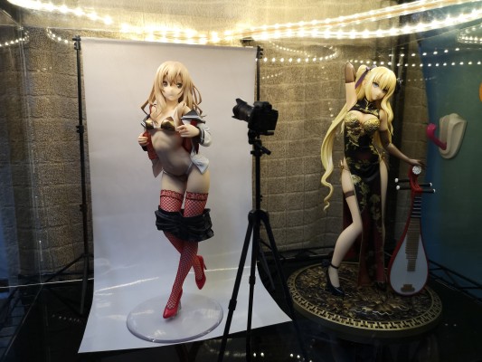 SQ系列  初音未来赛车女郎 赛车未来2016