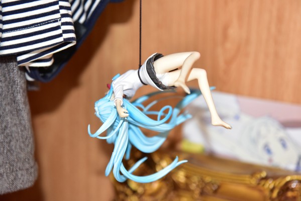 电波女与青春男 藤和艾莉欧